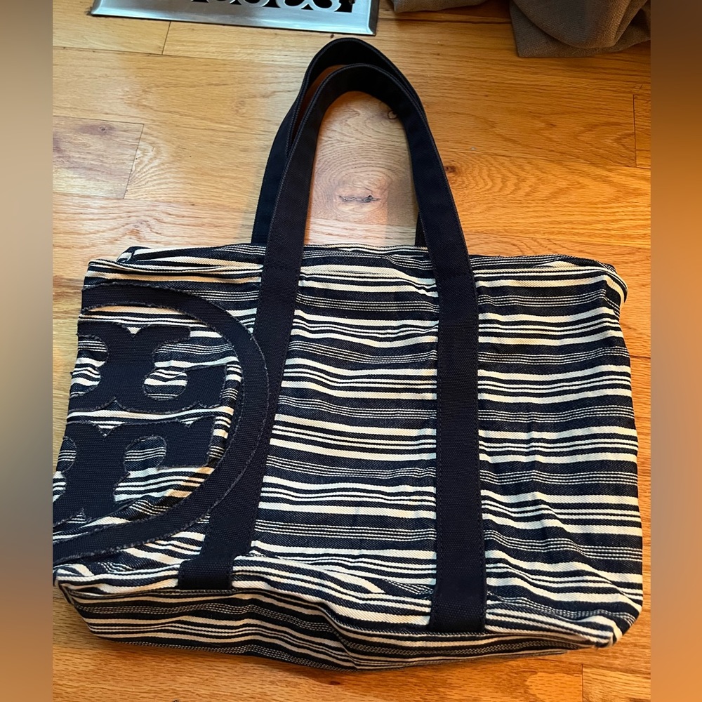 Tory Burch beach tote